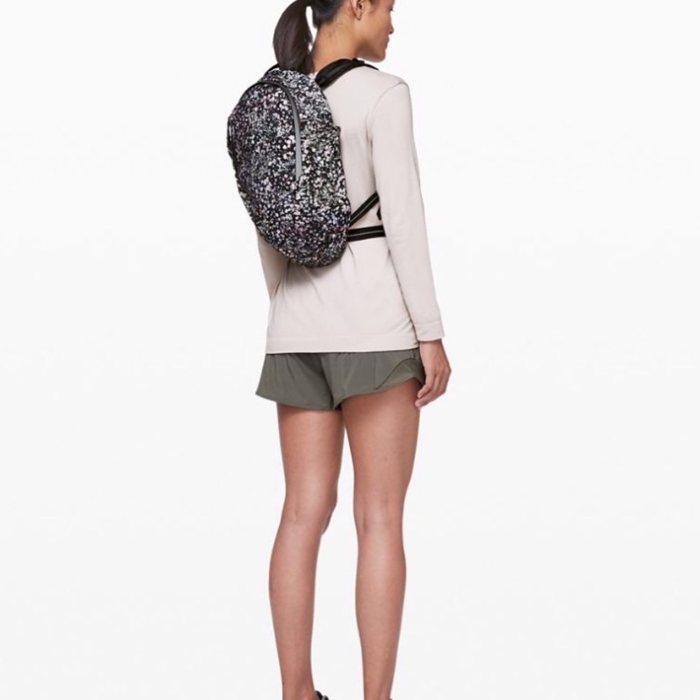 NWT Fast and free backpack floral print